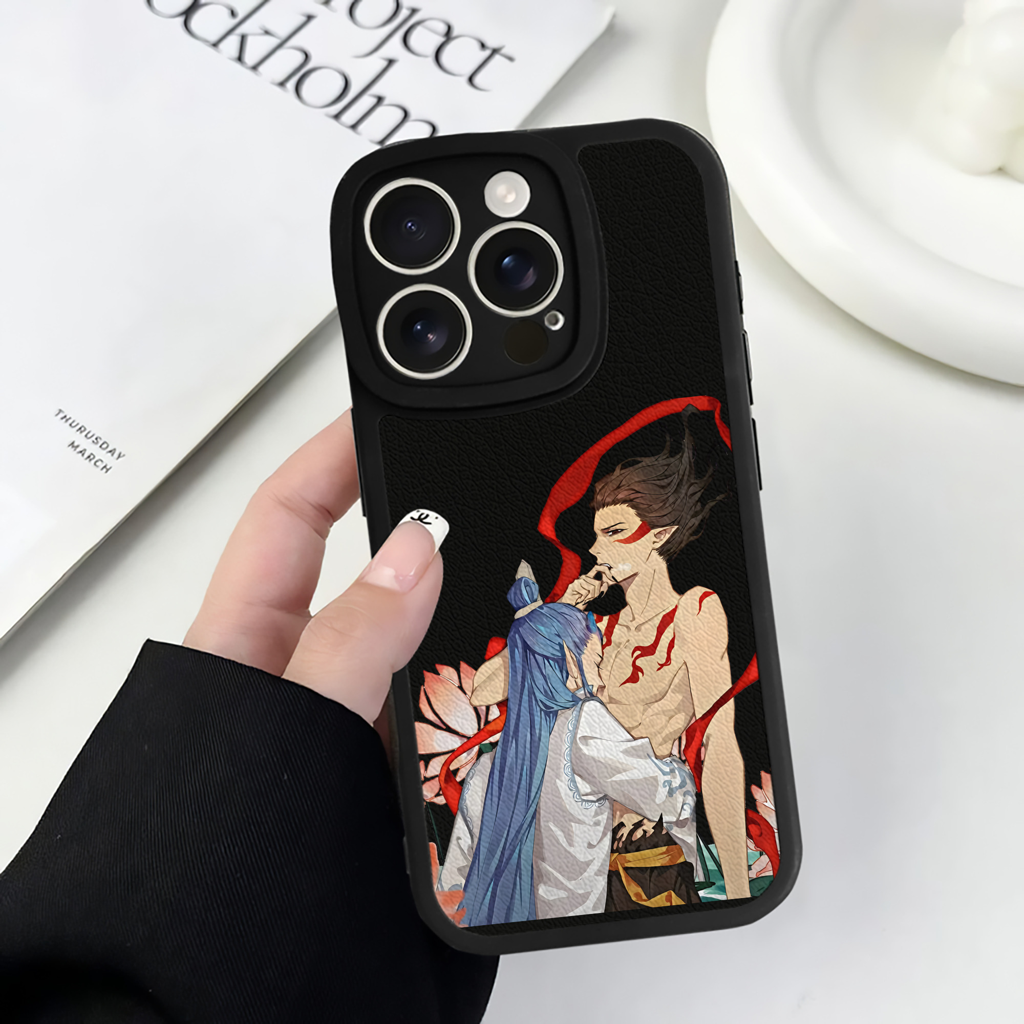 （画像用） Ne Zha 2 ナタ 魔童の大暴れ 【iPhone 16シリーズ対応】シリコンスマホケース（レザー調） 材質：シリコン
